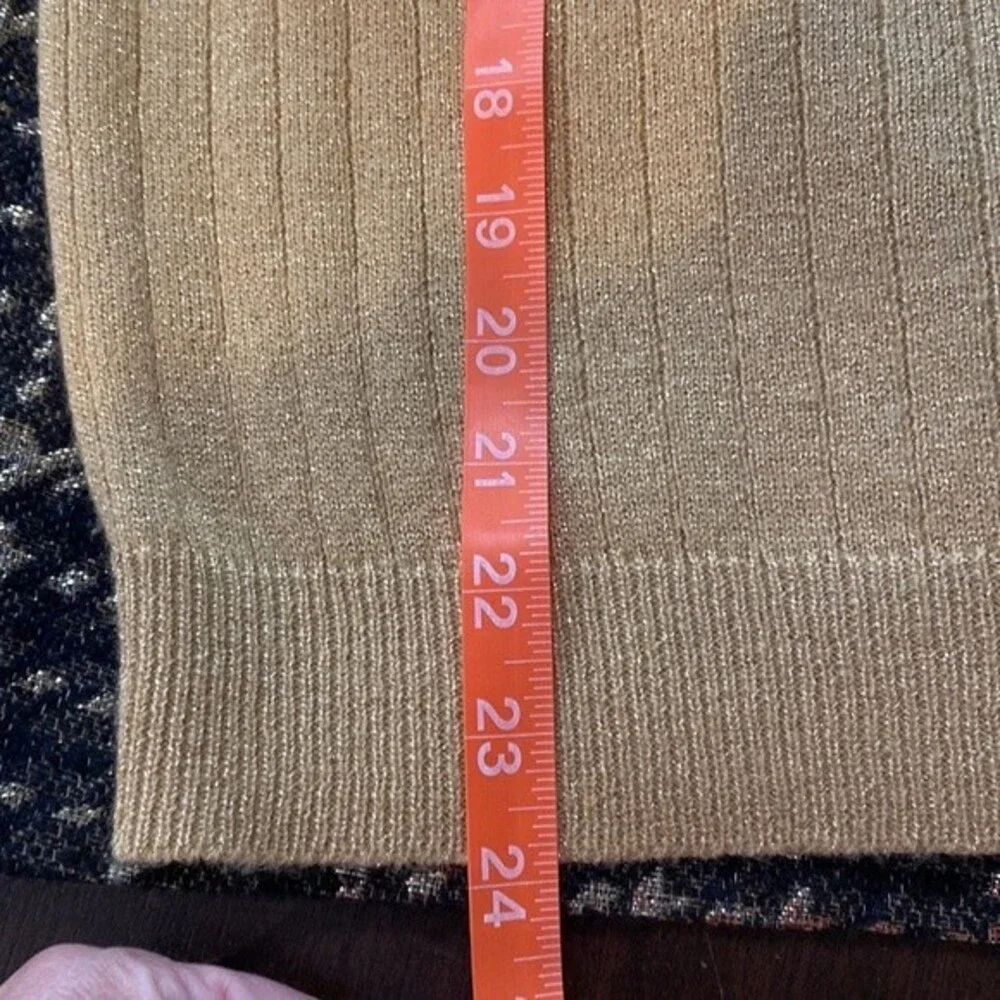 E130 Talbots Gold Mock Short sleeve sweater Women's Size L EUC - Picture 5 of 8